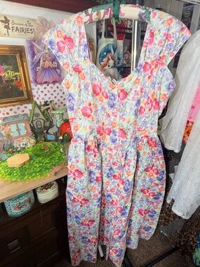 Vintage Adonna Floral Midi Dress in Pink, Purple & Yellow Size Large